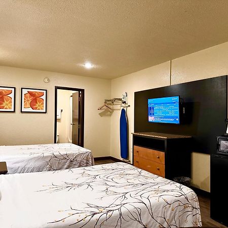 Travelers Inn Elizabeth City Exterior photo