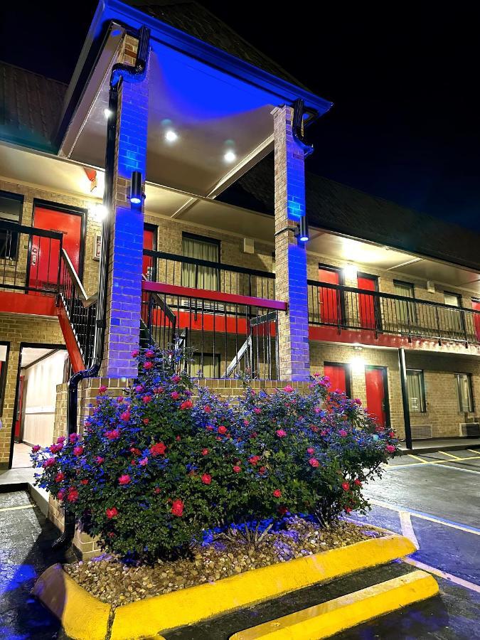 Travelers Inn Elizabeth City Exterior photo