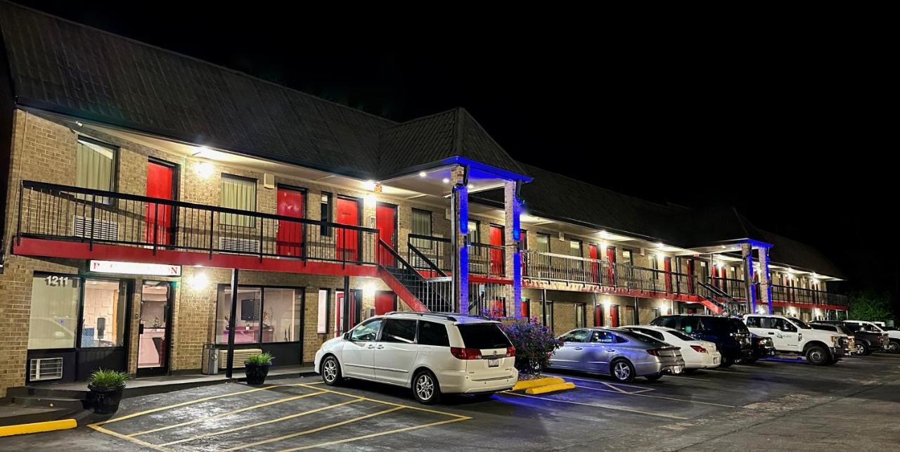 Travelers Inn Elizabeth City Exterior photo