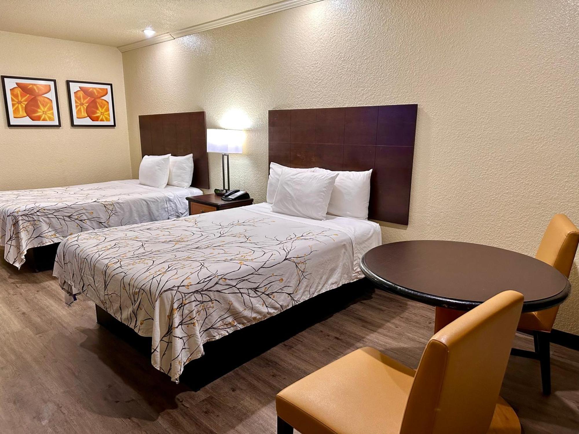 Travelers Inn Elizabeth City Exterior photo